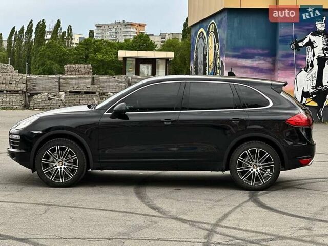 Чорний Порше Cayenne, об'ємом двигуна 4.8 л та пробігом 160 тис. км за 23000 $, фото 36 на Automoto.ua