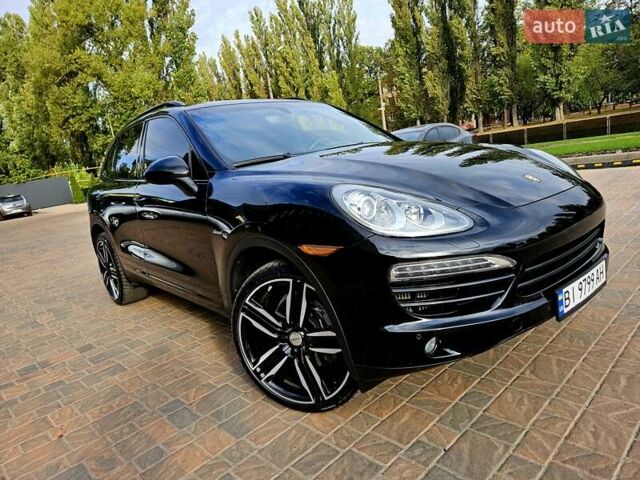 Порше Каен 2013 в Полтаве на Automoto.ua Черный Порше Каен, объемом двигателя 2.97 л и пробегом 258 тыс. км за 20950 $, фото 15 на Automoto.ua