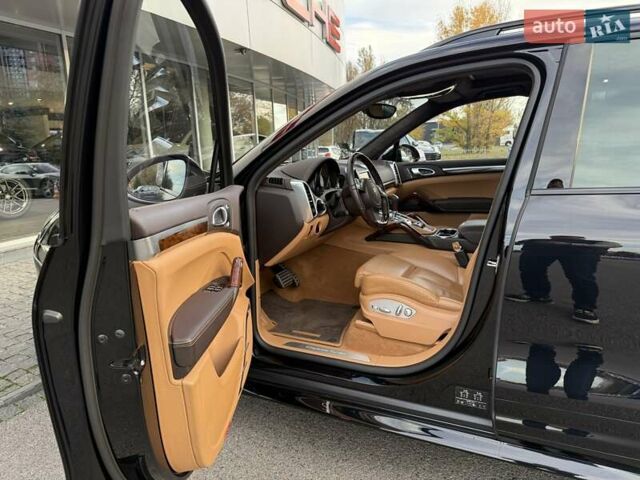 Черный Порше Каен, объемом двигателя 4.81 л и пробегом 43 тыс. км за 53000 $, фото 19 на Automoto.ua