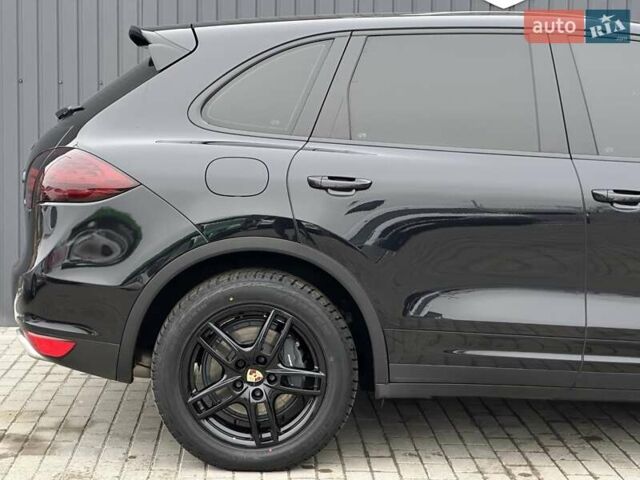 Черный Порше Каен, объемом двигателя 3 л и пробегом 190 тыс. км за 25900 $, фото 7 на Automoto.ua