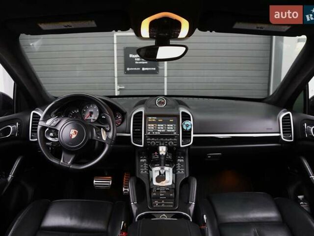 Черный Порше Каен, объемом двигателя 4.81 л и пробегом 152 тыс. км за 21900 $, фото 13 на Automoto.ua