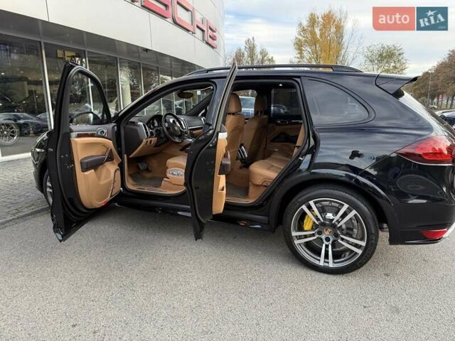 Черный Порше Каен, объемом двигателя 4.81 л и пробегом 43 тыс. км за 53000 $, фото 15 на Automoto.ua