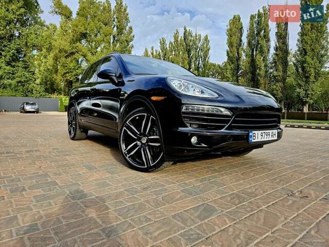 Порше Каен 2013 в Полтаве на Automoto.ua Черный Порше Каен, объемом двигателя 2.97 л и пробегом 258 тыс. км за 20950 $, фото 11 на Automoto.ua
