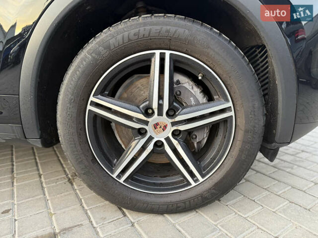 Порше Каен 2013 в Одессе на Automoto.ua Черный Порше Каен, объемом двигателя 3 л и пробегом 181 тыс. км за 26200 $, фото 31 на Automoto.ua