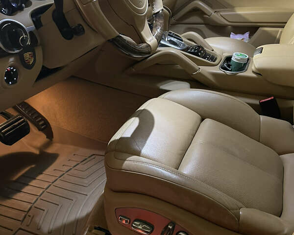 Чорний Порше Cayenne, об'ємом двигуна 3.6 л та пробігом 109 тис. км за 22500 $, фото 1 на Automoto.ua