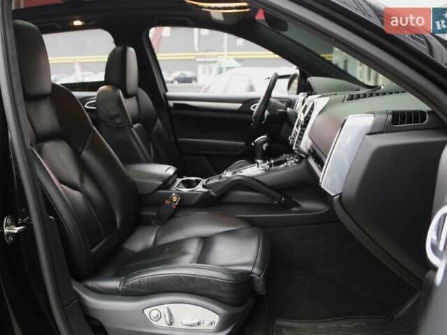 Черный Порше Каен, объемом двигателя 4.81 л и пробегом 152 тыс. км за 21900 $, фото 11 на Automoto.ua