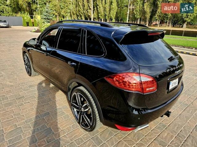 Черный Порше Каен, объемом двигателя 3 л и пробегом 258 тыс. км за 22850 $, фото 32 на Automoto.ua