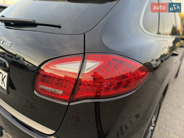 Порше Каен 2013 в Одессе на Automoto.ua Черный Порше Каен, объемом двигателя 3 л и пробегом 181 тыс. км за 26200 $, фото 41 на Automoto.ua