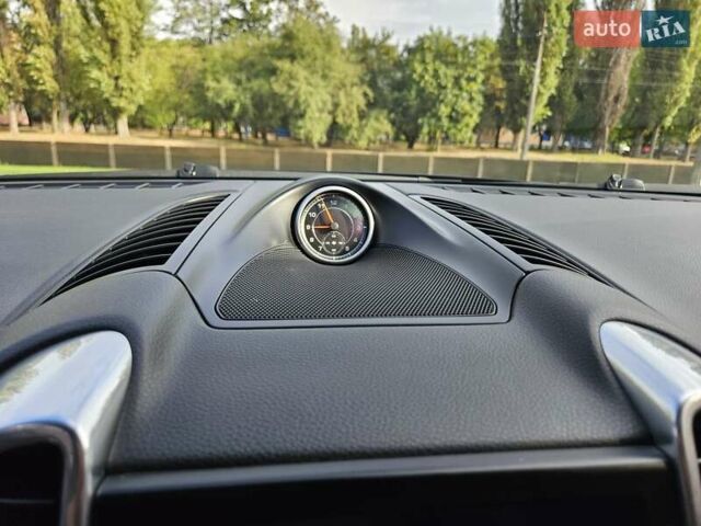 Порше Каен 2013 в Полтаве на Automoto.ua Черный Порше Каен, объемом двигателя 2.97 л и пробегом 258 тыс. км за 20950 $, фото 116 на Automoto.ua