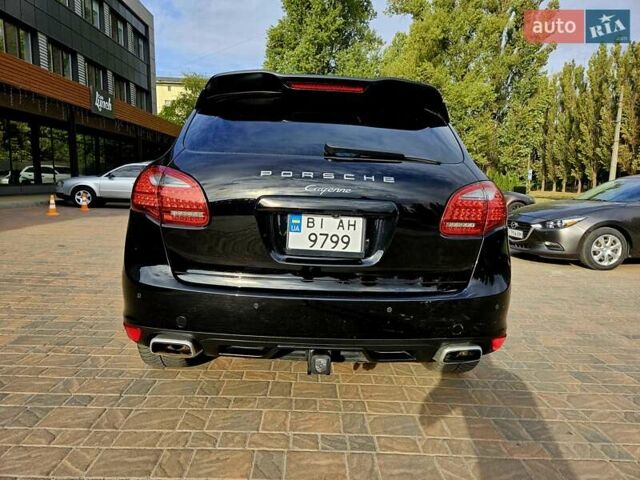 Порше Каен 2013 в Полтаве на Automoto.ua Черный Порше Каен, объемом двигателя 2.97 л и пробегом 258 тыс. км за 20950 $, фото 35 на Automoto.ua