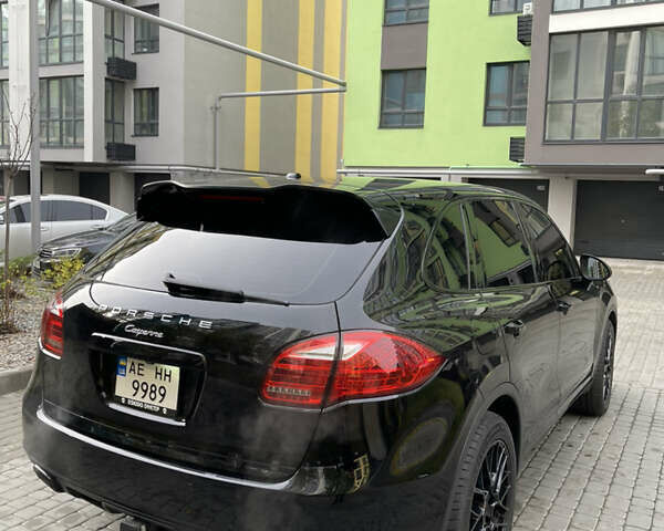 Чорний Порше Cayenne, об'ємом двигуна 3.6 л та пробігом 147 тис. км за 18000 $, фото 5 на Automoto.ua