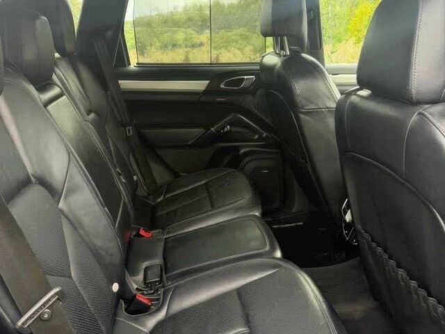 Черный Порше Каен, объемом двигателя 3.6 л и пробегом 89 тыс. км за 6700 $, фото 11 на Automoto.ua