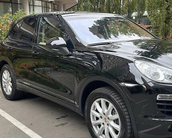 Порше Каен 2013 в Киеве на Automoto.ua Черный Порше Каен, объемом двигателя 3 л и пробегом 219 тыс. км за 25500 $, фото 1 на Automoto.ua