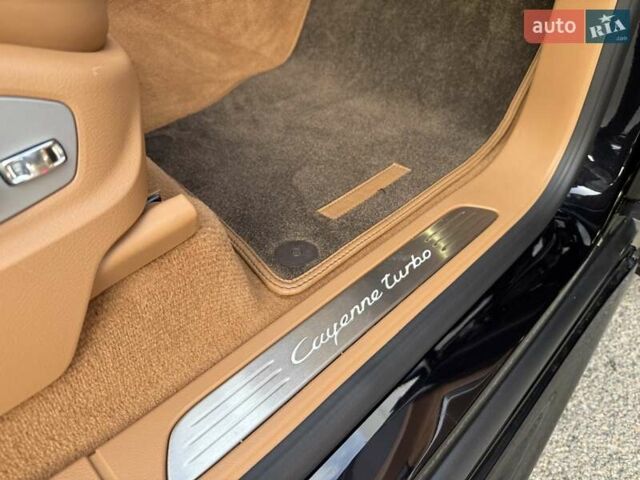 Черный Порше Каен, объемом двигателя 4.81 л и пробегом 43 тыс. км за 53000 $, фото 31 на Automoto.ua