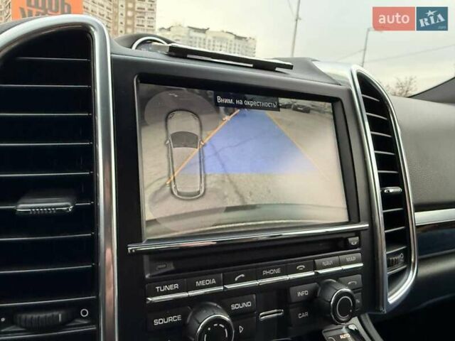 Чорний Порше Cayenne, об'ємом двигуна 3.6 л та пробігом 186 тис. км за 23490 $, фото 26 на Automoto.ua