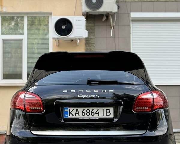 Чорний Порше Cayenne, об'ємом двигуна 4.2 л та пробігом 257 тис. км за 27999 $, фото 37 на Automoto.ua