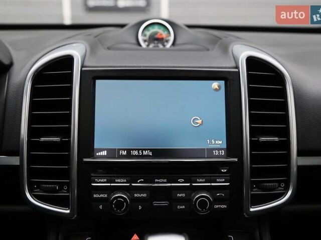 Черный Порше Каен, объемом двигателя 4.81 л и пробегом 152 тыс. км за 21900 $, фото 18 на Automoto.ua