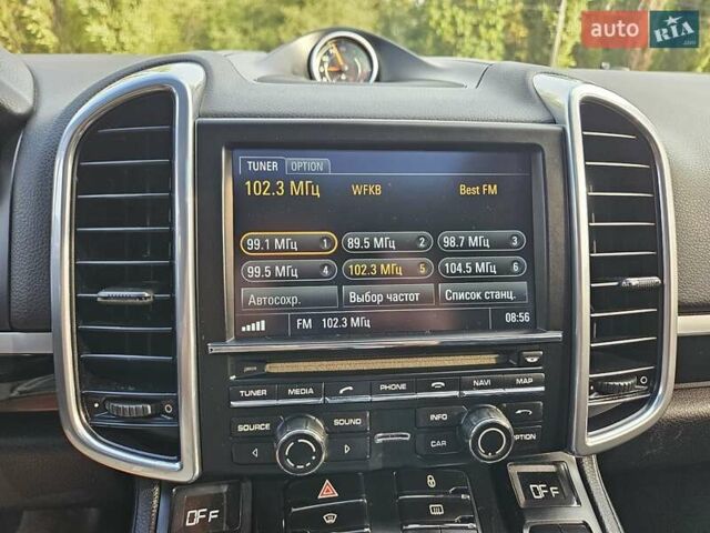 Порше Каен 2013 в Полтаве на Automoto.ua Черный Порше Каен, объемом двигателя 2.97 л и пробегом 258 тыс. км за 20950 $, фото 117 на Automoto.ua