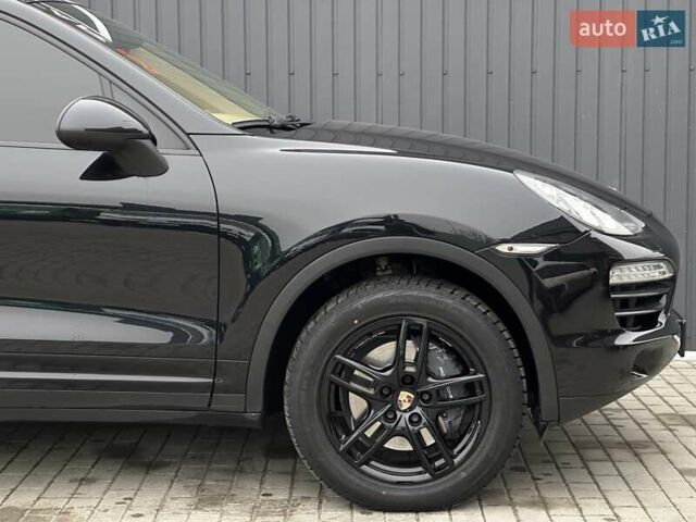 Черный Порше Каен, объемом двигателя 3 л и пробегом 190 тыс. км за 25900 $, фото 6 на Automoto.ua