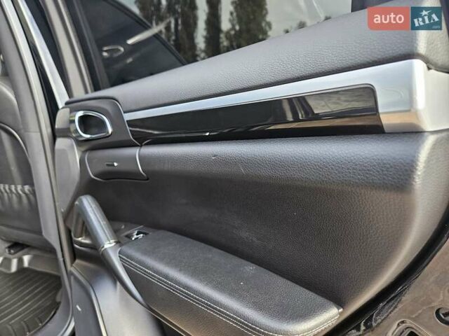 Порше Каен 2013 в Полтаве на Automoto.ua Черный Порше Каен, объемом двигателя 2.97 л и пробегом 258 тыс. км за 20950 $, фото 66 на Automoto.ua