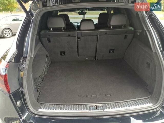 Чорний Порше Cayenne, об'ємом двигуна 3 л та пробігом 218 тис. км за 24000 $, фото 21 на Automoto.ua