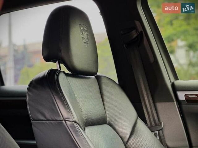 Чорний Порше Cayenne, об'ємом двигуна 4.13 л та пробігом 273 тис. км за 23999 $, фото 27 на Automoto.ua