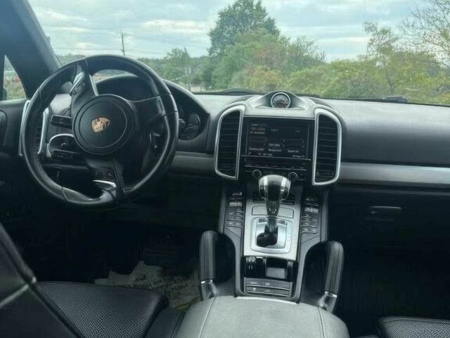 Черный Порше Каен, объемом двигателя 3.6 л и пробегом 89 тыс. км за 6700 $, фото 6 на Automoto.ua