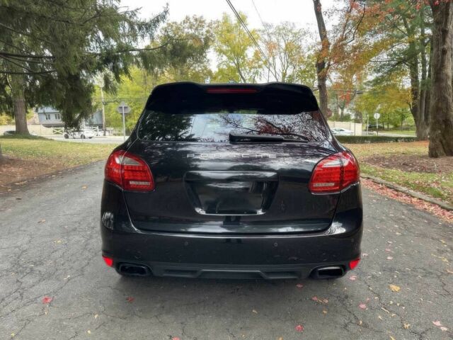 Чорний Порше Cayenne, об'ємом двигуна 3.6 л та пробігом 80 тис. км за 10600 $, фото 3 на Automoto.ua