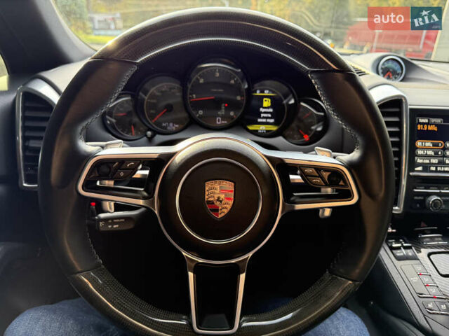 Чорний Порше Cayenne, об'ємом двигуна 2.97 л та пробігом 147 тис. км за 29800 $, фото 24 на Automoto.ua