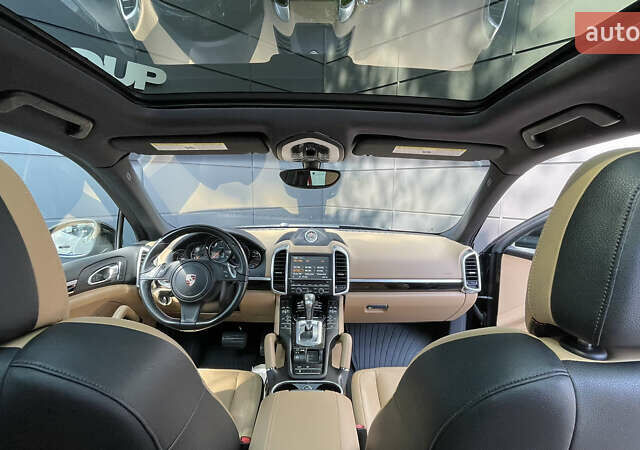 Черный Порше Каен, объемом двигателя 3.6 л и пробегом 124 тыс. км за 25800 $, фото 10 на Automoto.ua