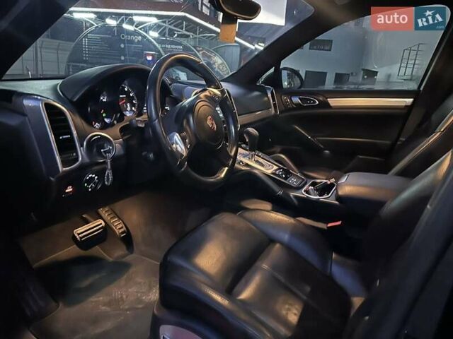 Черный Порше Каен, объемом двигателя 3.6 л и пробегом 252 тыс. км за 25999 $, фото 23 на Automoto.ua