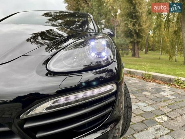 Чорний Порше Cayenne, об'ємом двигуна 3 л та пробігом 169 тис. км за 22888 $, фото 11 на Automoto.ua