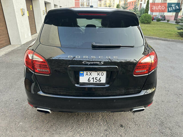 Черный Порше Каен, объемом двигателя 3 л и пробегом 142 тыс. км за 25000 $, фото 3 на Automoto.ua