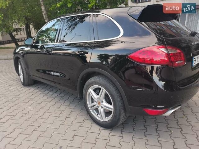 Черный Порше Каен, объемом двигателя 3 л и пробегом 148 тыс. км за 29900 $, фото 5 на Automoto.ua