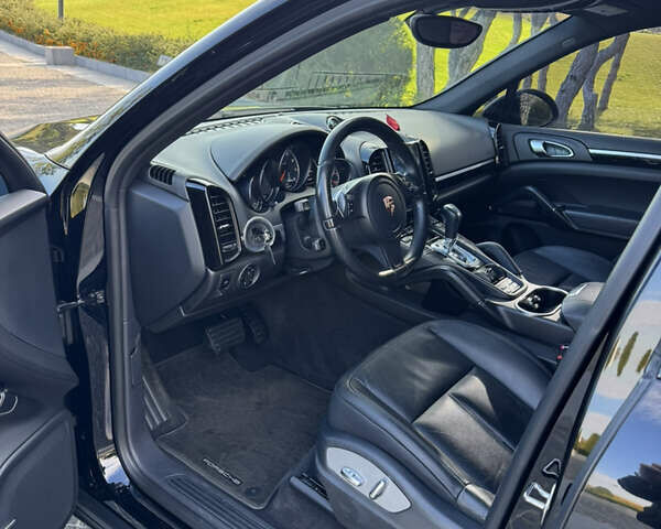 Черный Порше Каен, объемом двигателя 3.6 л и пробегом 149 тыс. км за 19500 $, фото 15 на Automoto.ua