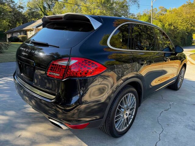 Чорний Порше Cayenne, об'ємом двигуна 3.6 л та пробігом 82 тис. км за 15000 $, фото 4 на Automoto.ua