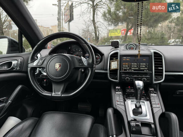 Чорний Порше Cayenne, об'ємом двигуна 3.6 л та пробігом 156 тис. км за 22300 $, фото 38 на Automoto.ua