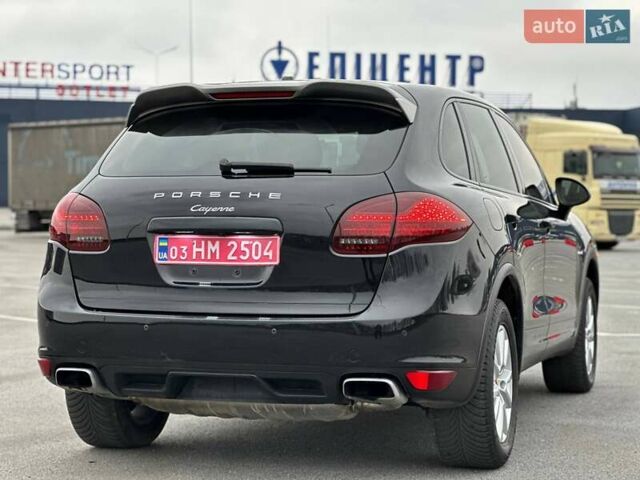 Чорний Порше Cayenne, об'ємом двигуна 3 л та пробігом 286 тис. км за 22000 $, фото 2 на Automoto.ua