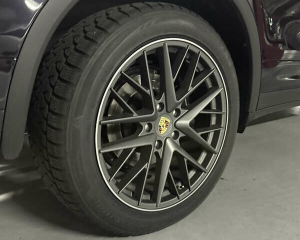 Чорний Порше Cayenne, об'ємом двигуна 2.97 л та пробігом 169 тис. км за 31900 $, фото 12 на Automoto.ua