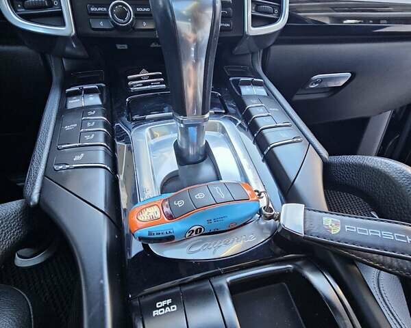 Чорний Порше Cayenne, об'ємом двигуна 3.6 л та пробігом 248 тис. км за 25500 $, фото 1 на Automoto.ua