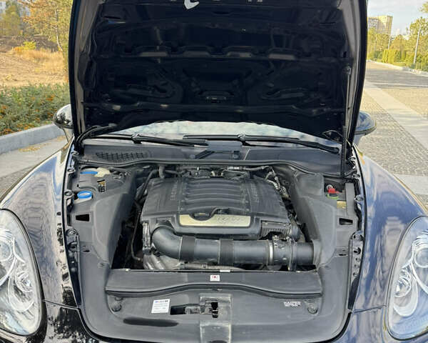 Черный Порше Каен, объемом двигателя 3.6 л и пробегом 149 тыс. км за 19500 $, фото 16 на Automoto.ua