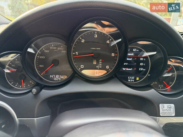 Чорний Порше Cayenne, об'ємом двигуна 2.97 л та пробігом 147 тис. км за 29800 $, фото 25 на Automoto.ua