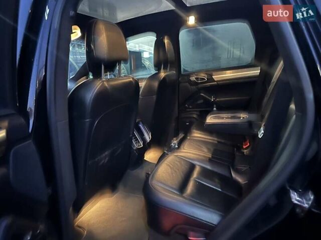 Черный Порше Каен, объемом двигателя 3.6 л и пробегом 252 тыс. км за 25999 $, фото 20 на Automoto.ua