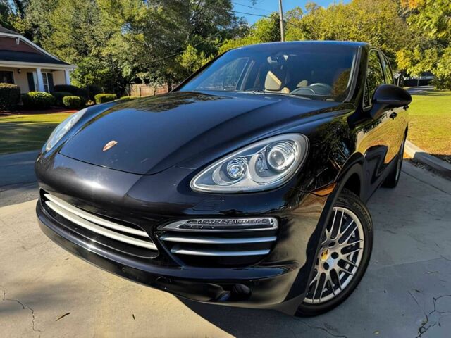 Чорний Порше Cayenne, об'ємом двигуна 3.6 л та пробігом 82 тис. км за 15000 $, фото 2 на Automoto.ua