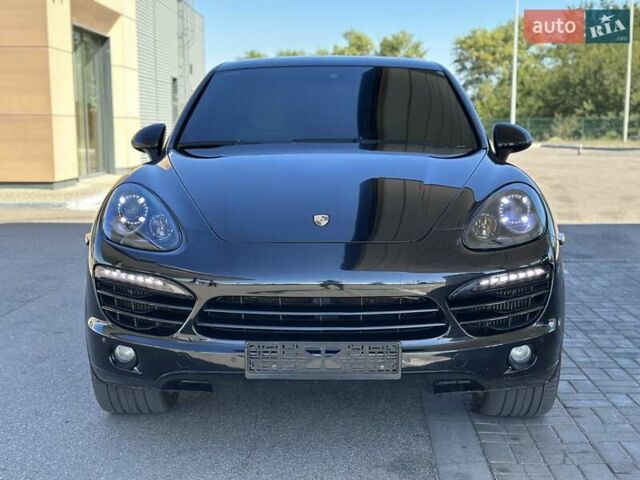 Чорний Порше Cayenne, об'ємом двигуна 2.97 л та пробігом 164 тис. км за 27999 $, фото 3 на Automoto.ua