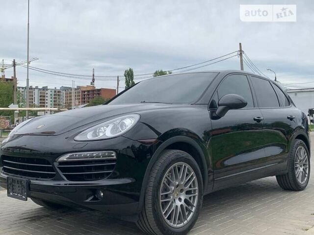 Чорний Порше Cayenne, об'ємом двигуна 3 л та пробігом 279 тис. км за 29999 $, фото 2 на Automoto.ua