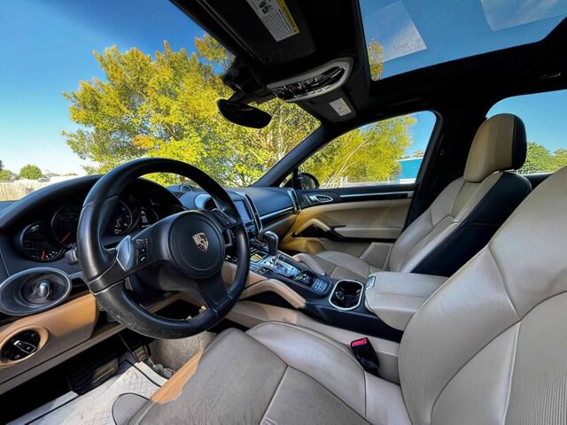 Чорний Порше Cayenne, об'ємом двигуна 3.6 л та пробігом 82 тис. км за 15000 $, фото 8 на Automoto.ua