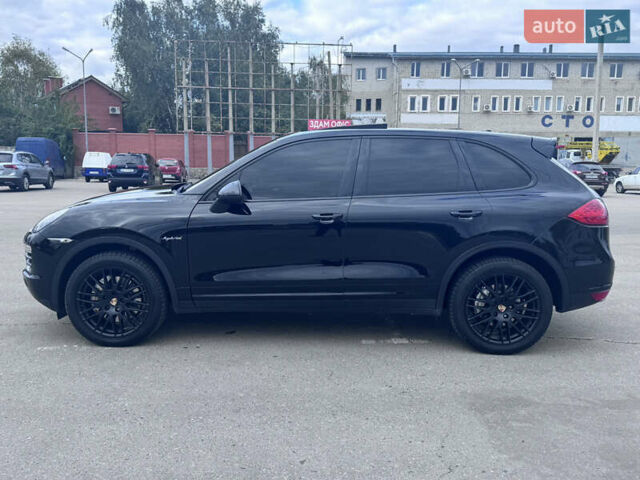 Черный Порше Каен, объемом двигателя 3 л и пробегом 169 тыс. км за 21400 $, фото 2 на Automoto.ua