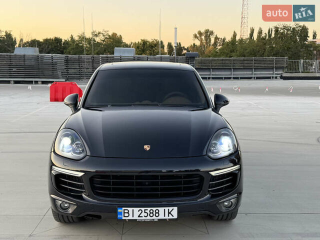 Чорний Порше Cayenne, об'ємом двигуна 3.6 л та пробігом 161 тис. км за 25000 $, фото 6 на Automoto.ua
