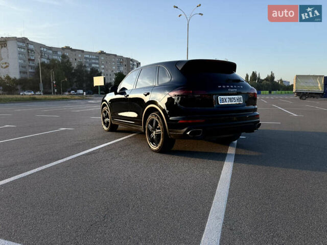 Черный Порше Каен, объемом двигателя 2.97 л и пробегом 230 тыс. км за 29999 $, фото 31 на Automoto.ua